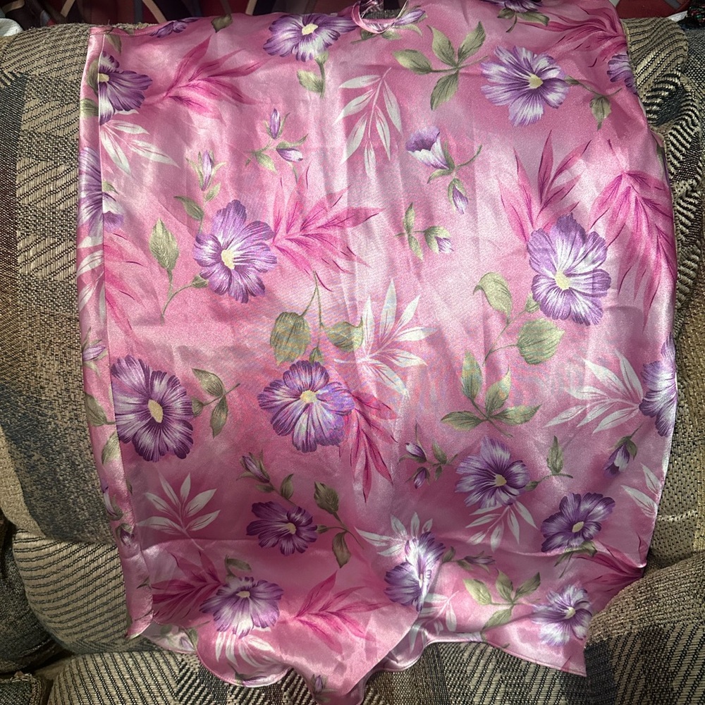 Pink flowers night slip